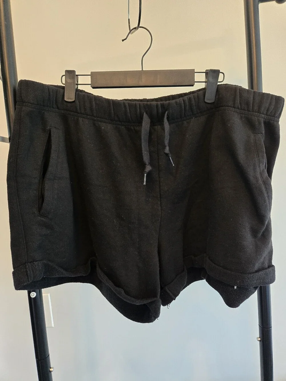 PINK Victoria’s Secret XXL Black Rhinestone Logo Fleece Shorts Casual Y2K